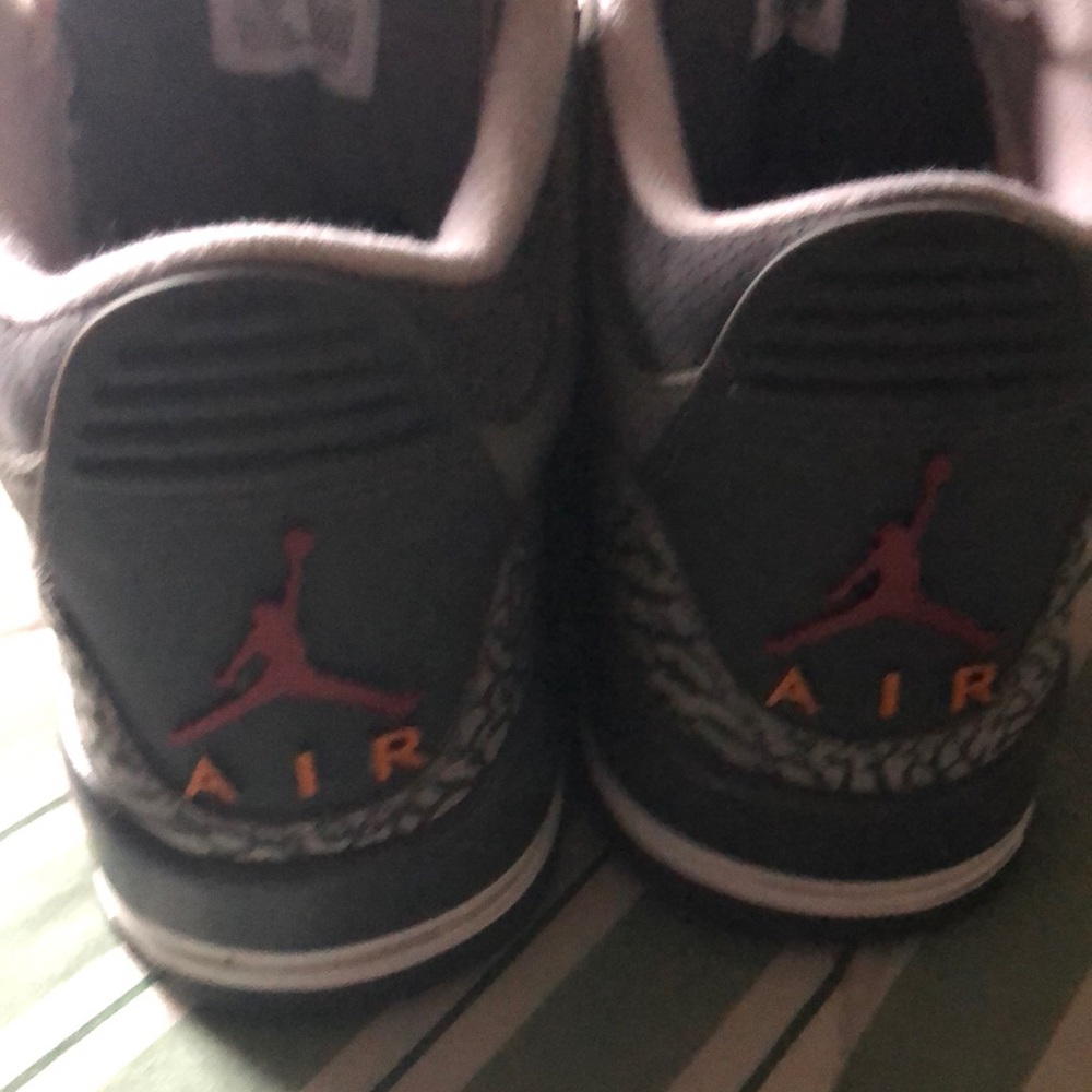 Vintage air, Jordan shoes